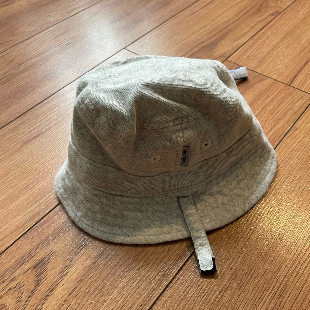 Baby Gap Reversible Bucket Hat